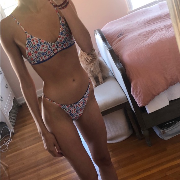 Storm Swimwear Floral Bikini Medium - Picture 1 of 5
